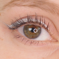 COSLINE Kajal / Eyeliner Silver 106 Nahaufnahme