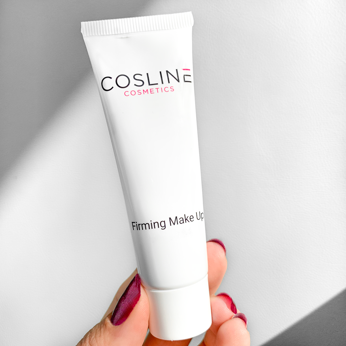 COSLINE Firming Make-Up