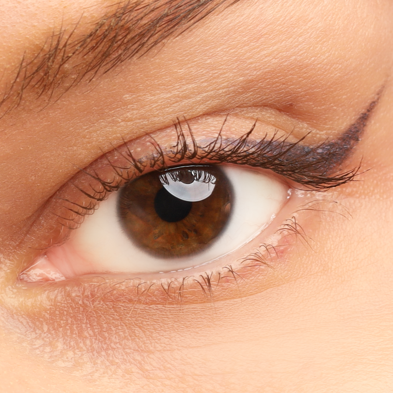 COSLINE Kajal / Eyeliner Aubergine 129 braunes Auge