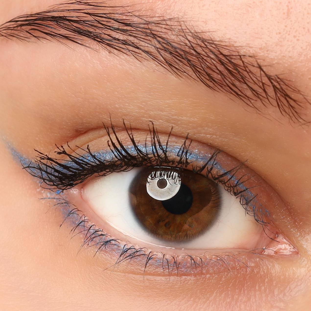 COSLINE Kajal / Eyeliner Iceblue 111 braunes Auge