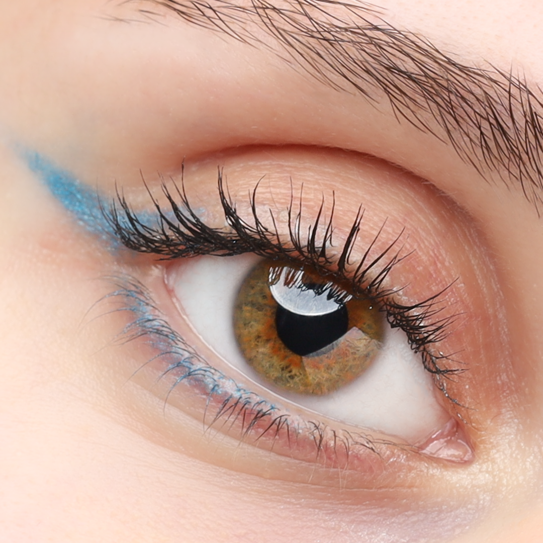 COSLINE Kajal / Eyeliner Lightblue 119 Grünes Auge