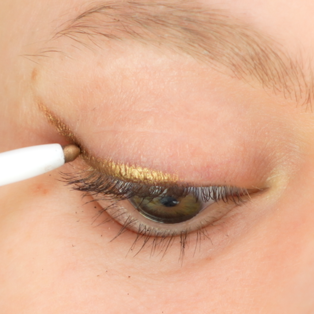 COSLINE Kajal / Eyeliner Gold 103 Nahaufnahme