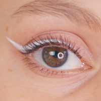 COSLINE Kajal / Eyeliner White 125 Nahaufnahme